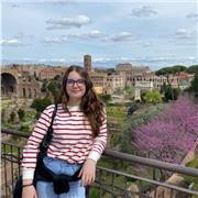 Profesora de apoyo para todas las asignaturas de secundaria